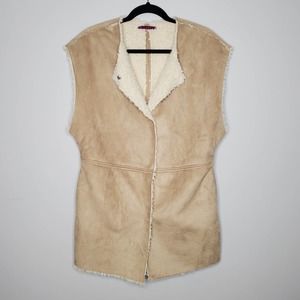 VELVET BY GRAHAM & SPENCER Cream Faux Fur Sleeveless Vest Sz S